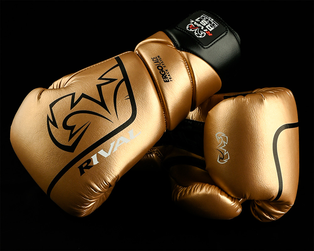 Перчатки для бокса