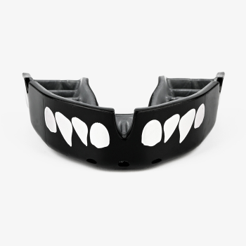 Боксерская капа Opro Silver Level Black Jaws