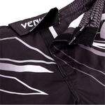 ММА шорты Venum Shockwave