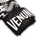 Боксерские перчатки Venum Dragon`s Flight
