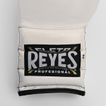Профессиональные перчатки Cleto Reyes E400 White