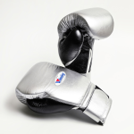 Боксерские перчатки Winning COMS800B 16 Oz Silver/Black