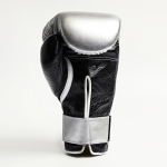 Боксерские перчатки Winning COMS800B 16 Oz Silver/Black