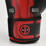 Боксёрские перчатки Hayabusa Marvel`s Classic Deadpool